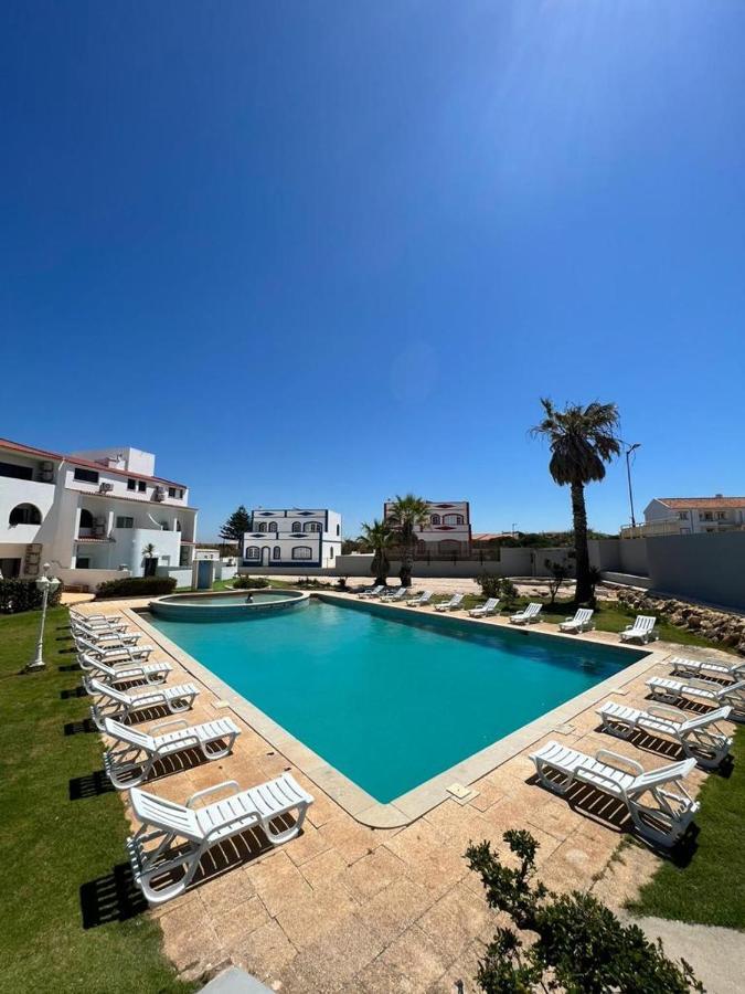 Апартаменты The Seaside House - Pool - A/C Сагреш Экстерьер фото